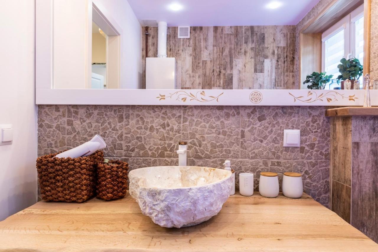 Апартаменты Bunia W Zakopanem Z Jacuzzi Экстерьер фото